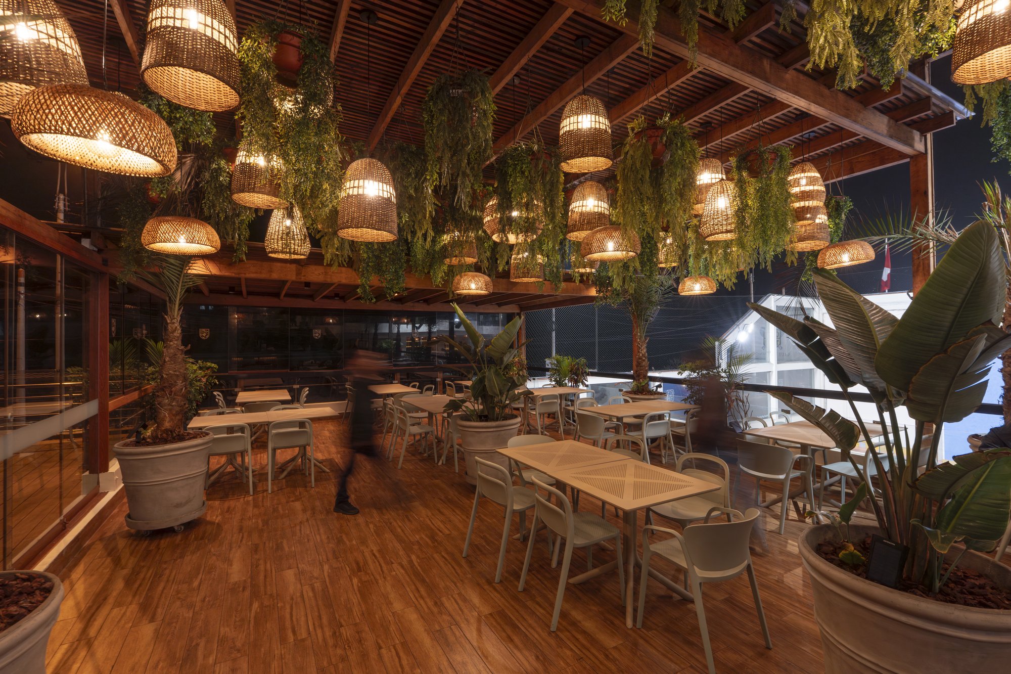 Club Terrazas — Makaha Sunset — 14